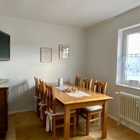 2eitwohnung *